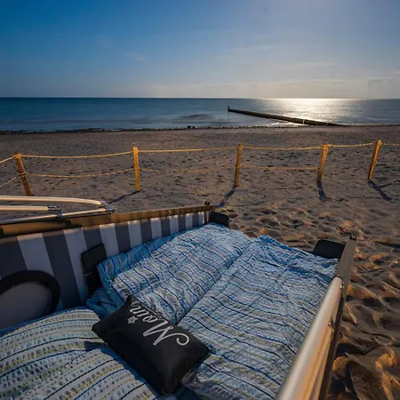 Luksusowy namiot Schlafstrandkorb Nr 1 Kellenhusen